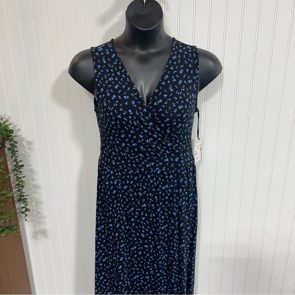 41 Hawthorn Blue V-Neck Maxi Dress medium - Picture 3 of 9